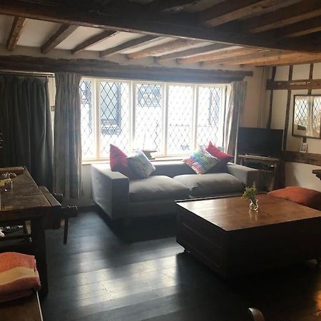 Hastings Old Town. Cottage - By The Sea エクステリア 写真