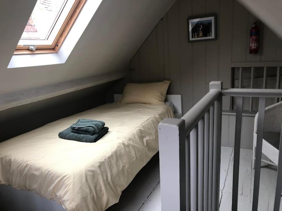 Hastings Old Town. Cottage - By The Sea エクステリア 写真